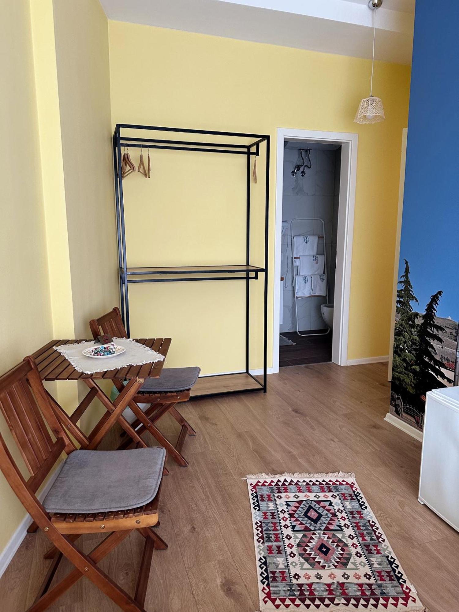 Bed and Breakfast 107 Dreams Tirana Esterno foto