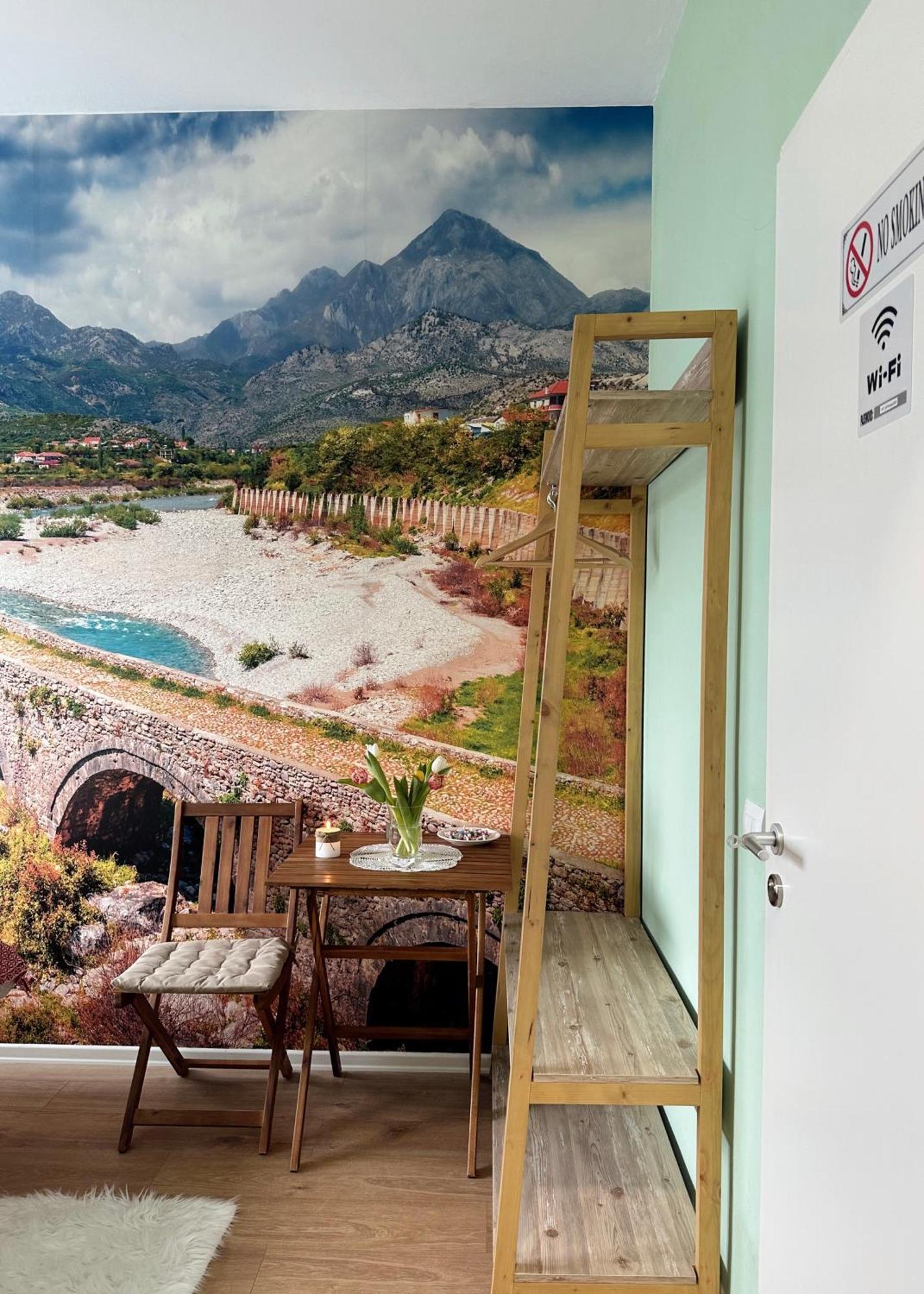Bed and Breakfast 107 Dreams Tirana Esterno foto