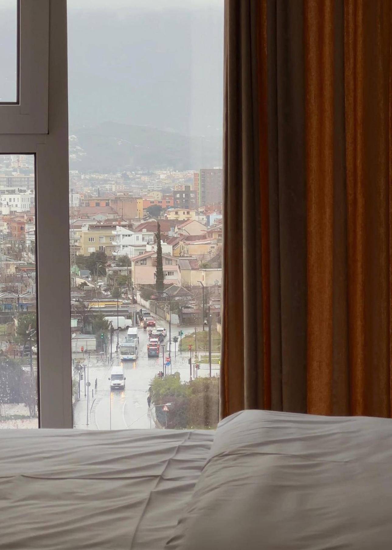 Bed and Breakfast 107 Dreams Tirana Esterno foto
